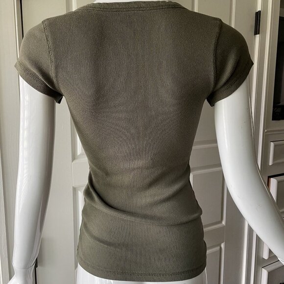 Vintage Y2K Womens Large Fitted Button Henley Baby Tee Olive Green Bella Swan - Picture 2 of 8